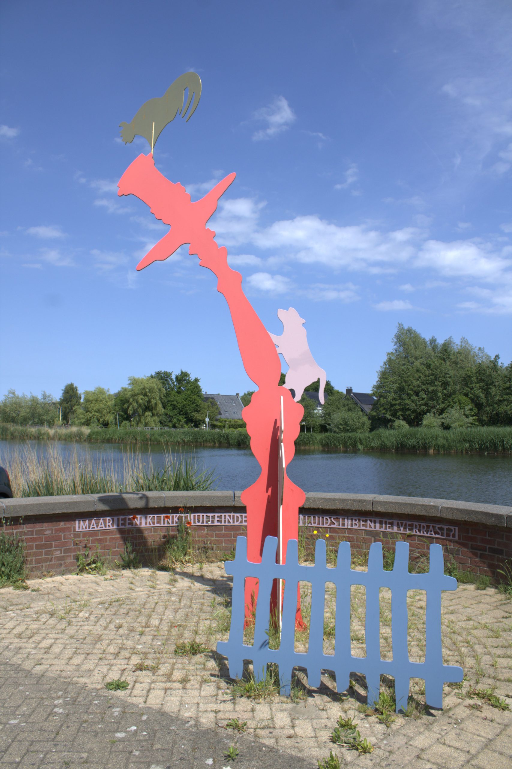 sculptuur de kandelaar en de haan