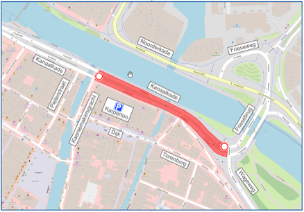 Kaart van de Kanaalkade met de afsluiting tussen de Kaarsemakersgracht en de Friesebrug richting de Friesebrug.