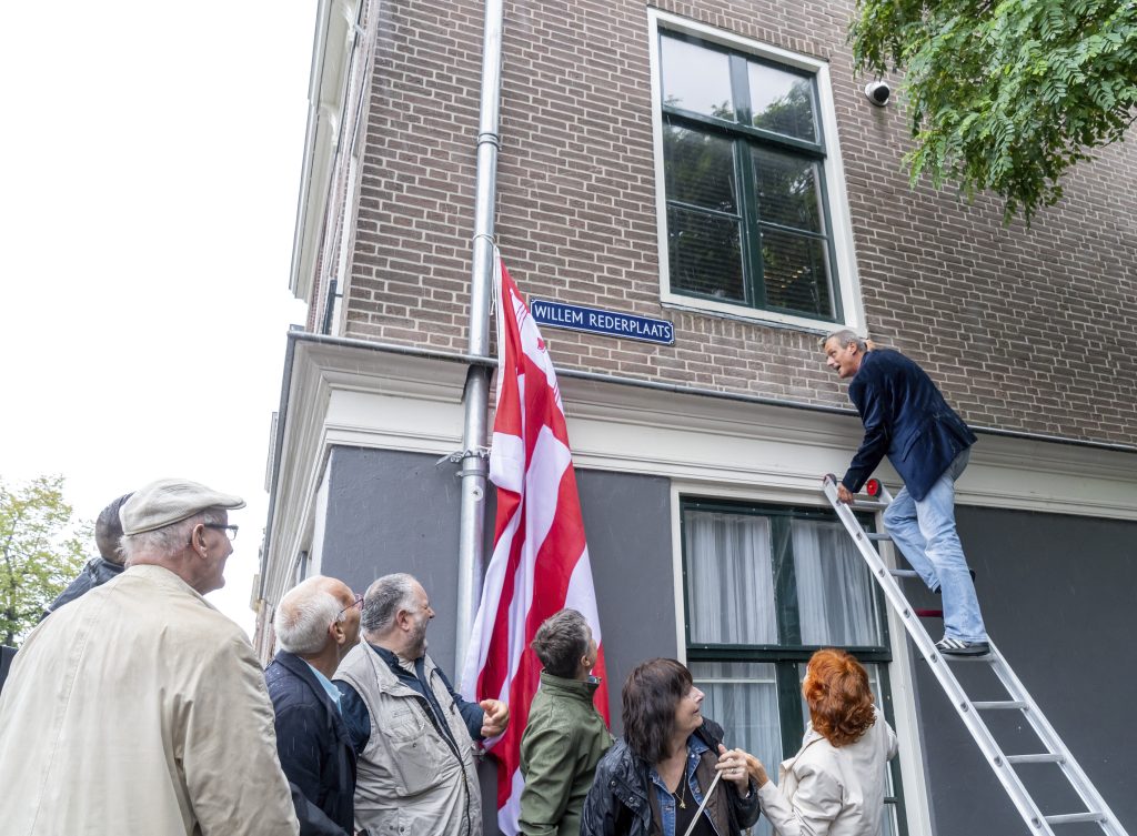 Onthulling straatnaam Willem Rederplaats