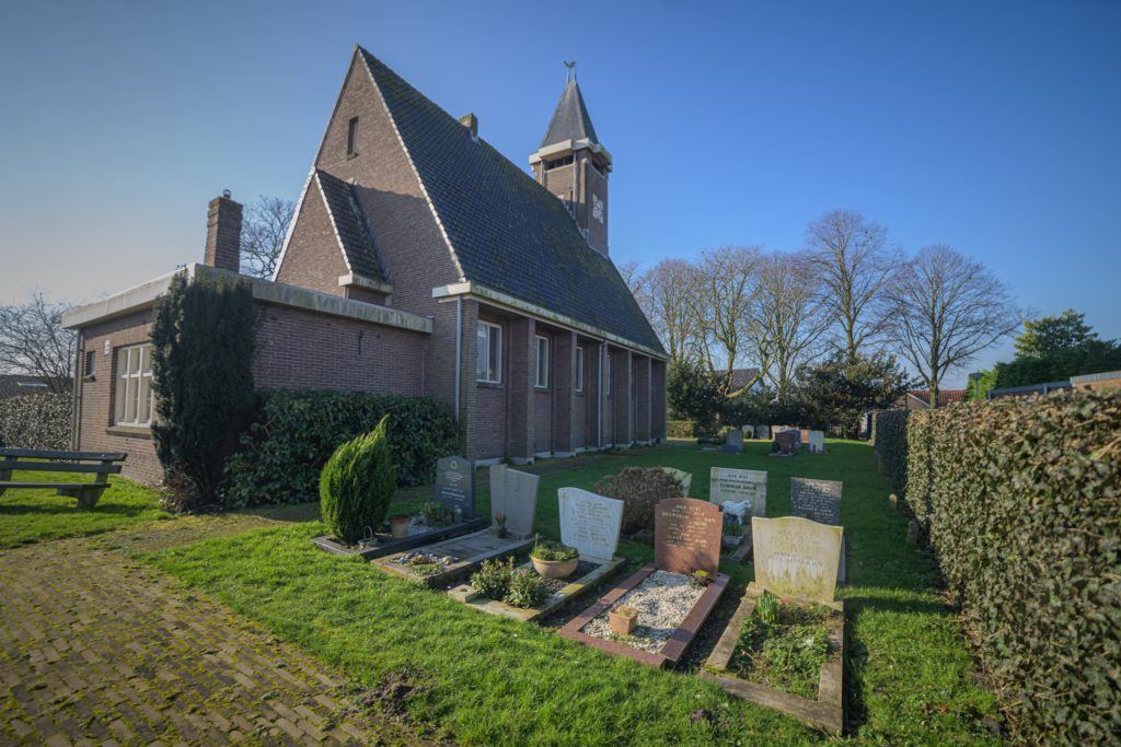 begraafplaats en kerk oterleek