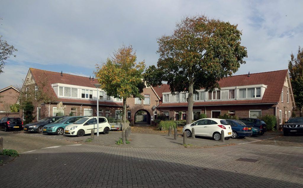 Bloemwijk poortje