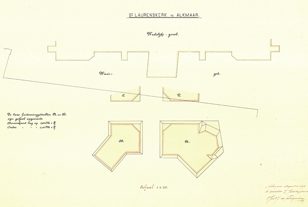 Opmeting van de torenfundering door J.J. van Schuijlenburg, opzichter van de Justitiegebouwen, in 1895. De beide westelijke funderingsblokken zijn toen gesloopt voor de kelder van het nieuwe Rijks Opvoedings Gesticht (Regionaal Archief Alkmaar)